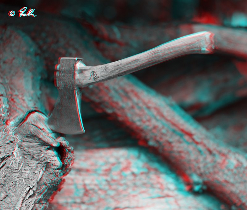 throwing hatchet red-cyan Anaglyph   © Falk 2014