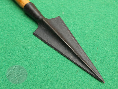 Pearson, forged, BWS, one of the best looking broadheads ever designed   © Falk 2010