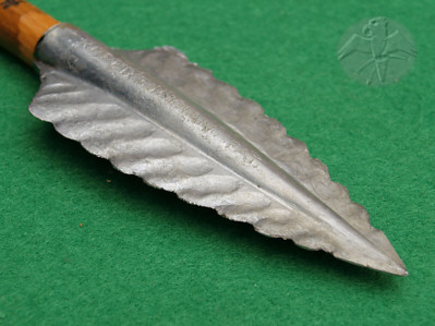 Ropers 'Indian', classic big cast Aluminum broadhead   © Falk 2010